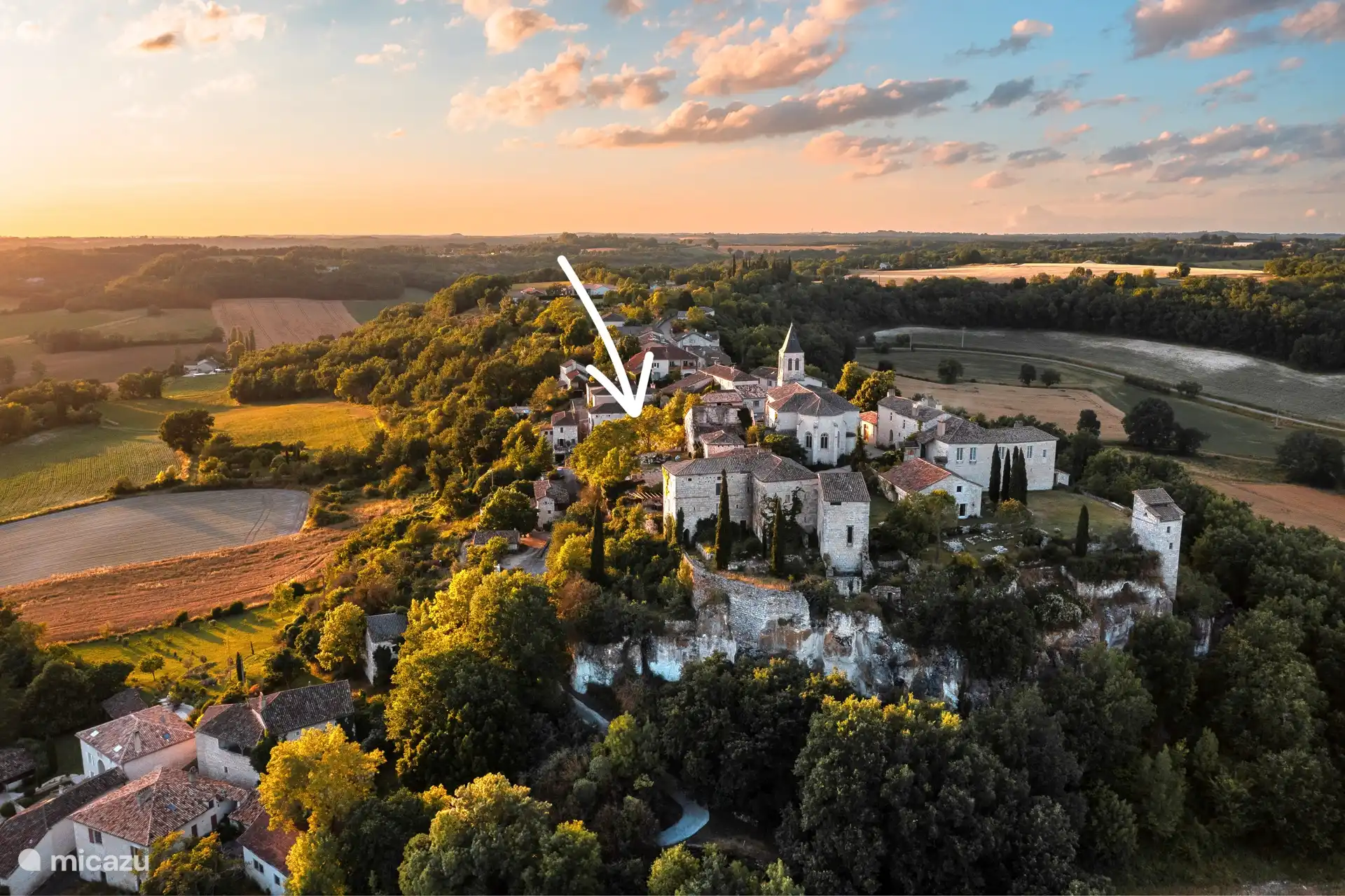 Schöne Lage in der mittelalterlichen Bastide