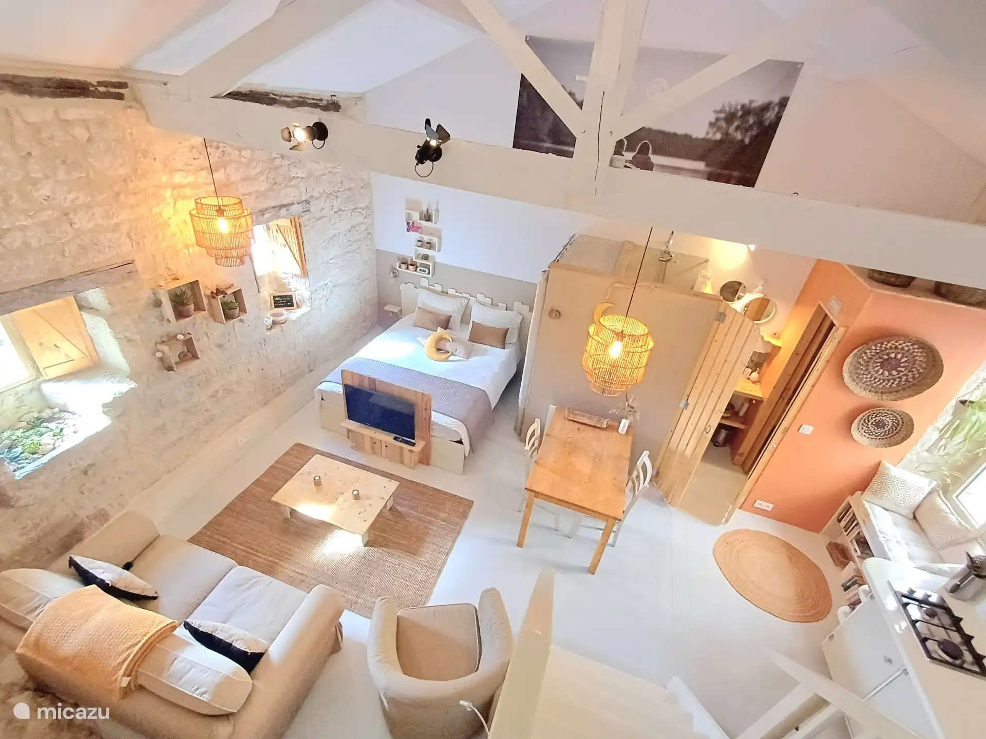 Photo d’aperçu à l’entrée.