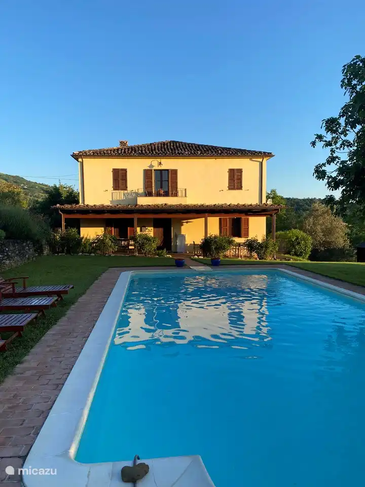 Rent Casa Felice in Farindola, Abruzzo. Micazu