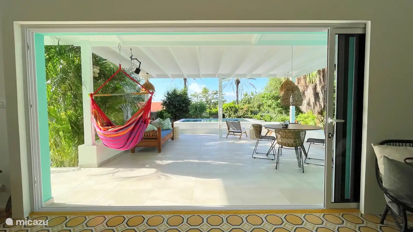 La vie intérieure et extérieure se confond parfaitement.