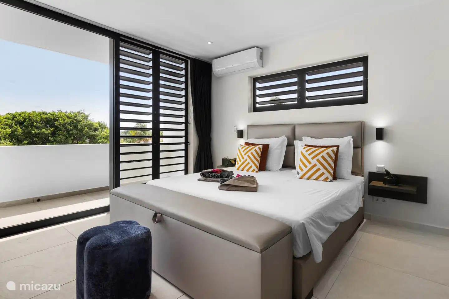 1 der Schlafzimmer im mittleren Stockwerk