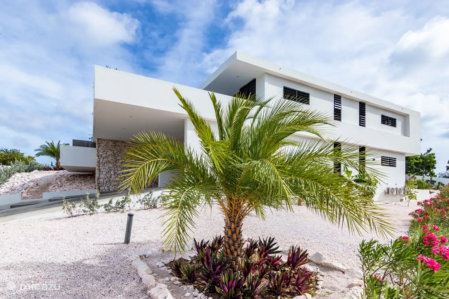 Haus von der rechten Seite