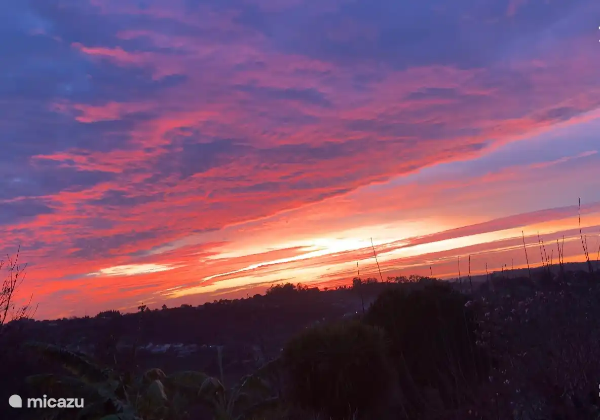 Una puesta de sol preciosa desde tu asiento.