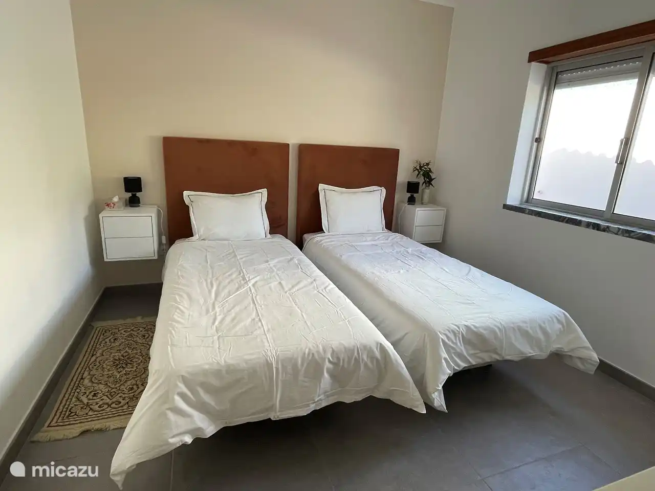 Bedroom 3 (2x single beds)
Located in the front overlooking the garden.
Bedroom has a mosquito net.