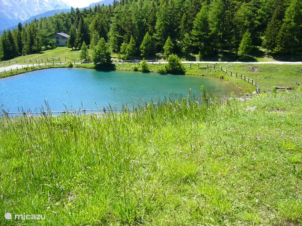 Col de Joux-See. Der Weg gewinnt schnell an Höhe, dann überqueren wir die Almen und erreichen Pointe Aouillette.