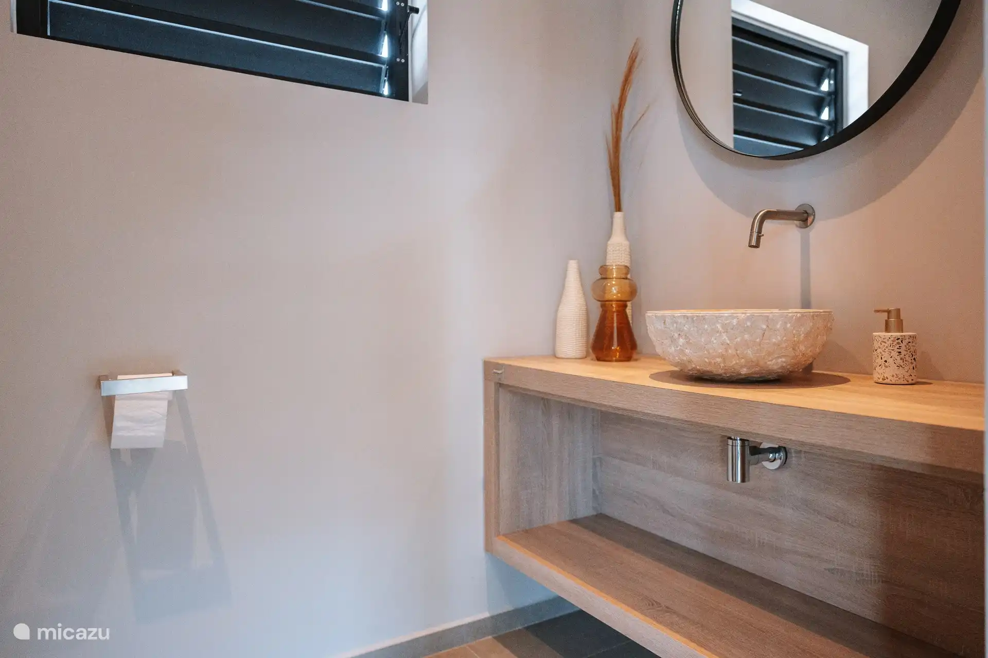 Das geräumige Gäste-WC im Obergeschoss