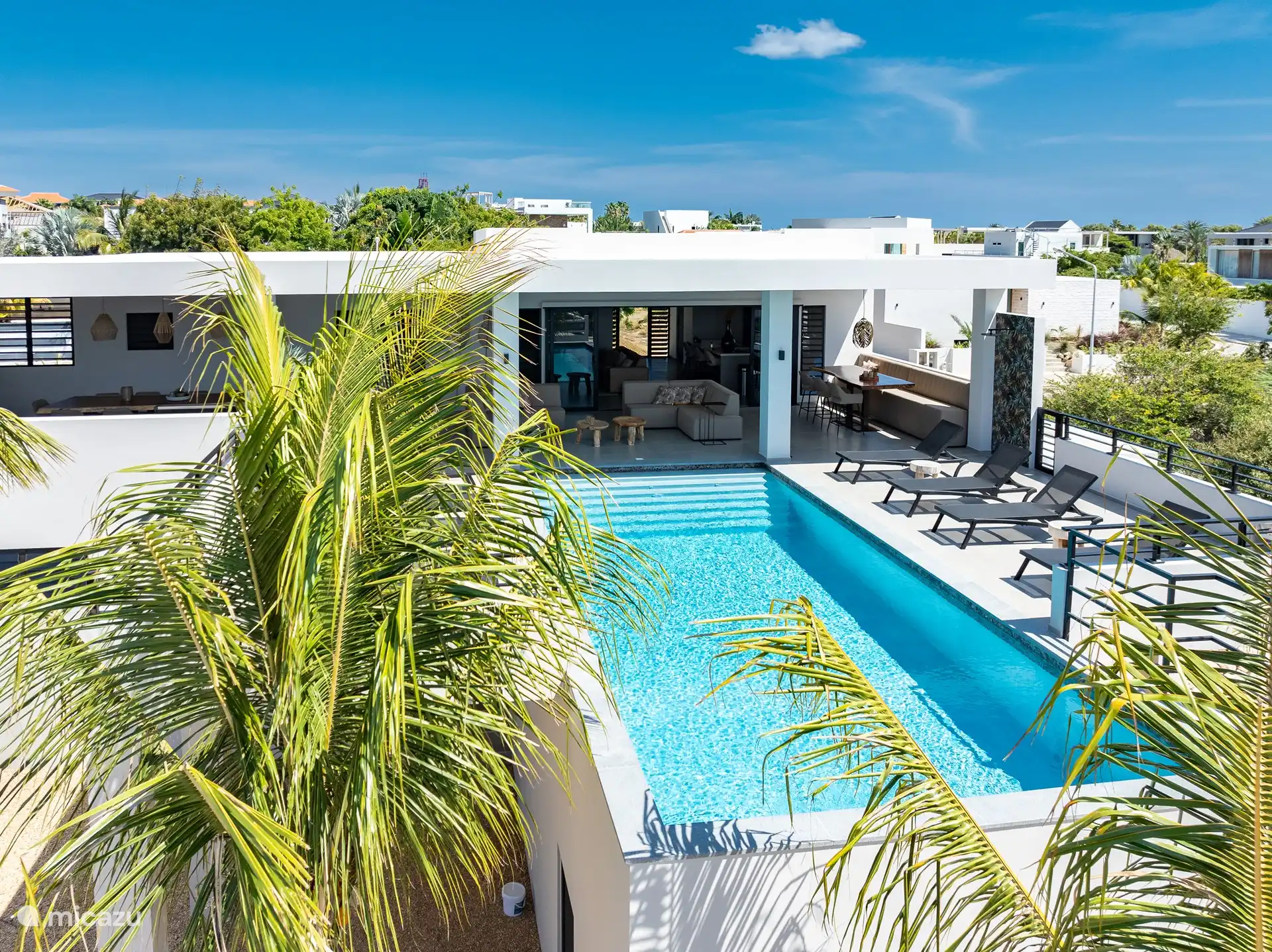 Haben wir erwähnt, dass wir ein schönes Schwimmbad haben?