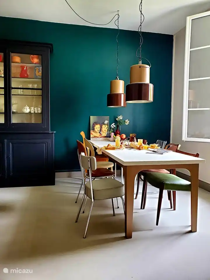 dans la salle à manger