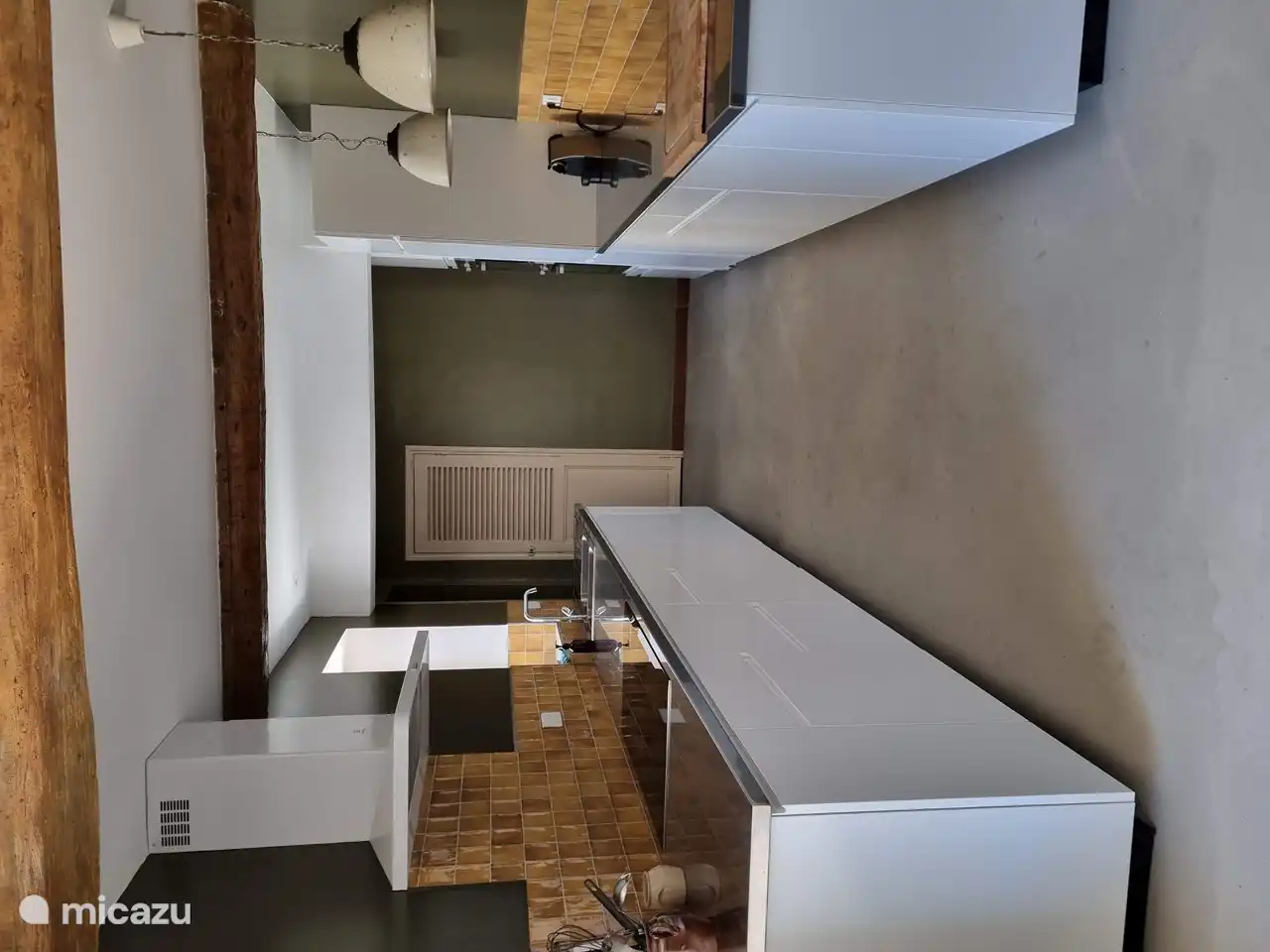 cuisine toute neuve entièrement équipée