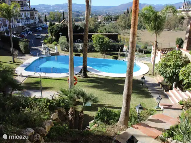 Mijas Golf, Appartement 2 Chambres 2 Salles de Bains | Espagne, Costa del Sol, Mijas Golf - appartement Vues sur la piscine depuis la terrasse