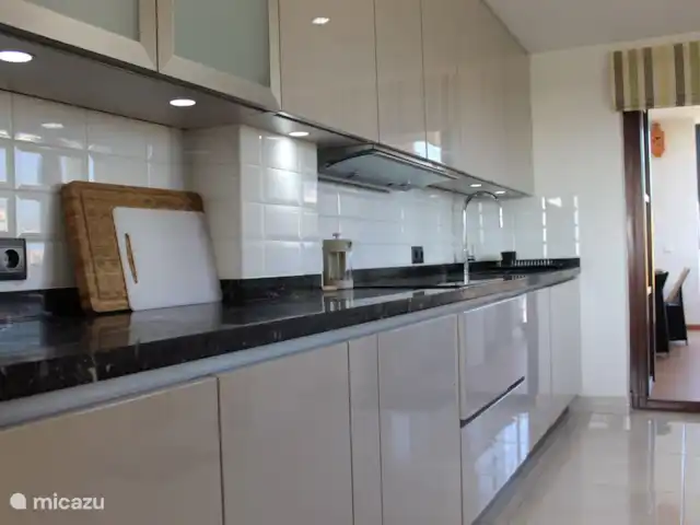 Maison 3 Chambres, Tennis+Piscine, Miraflores | Espagne, Costa del Sol, Riviera Del Sol - maison de ville Cuisine entièrement équipée