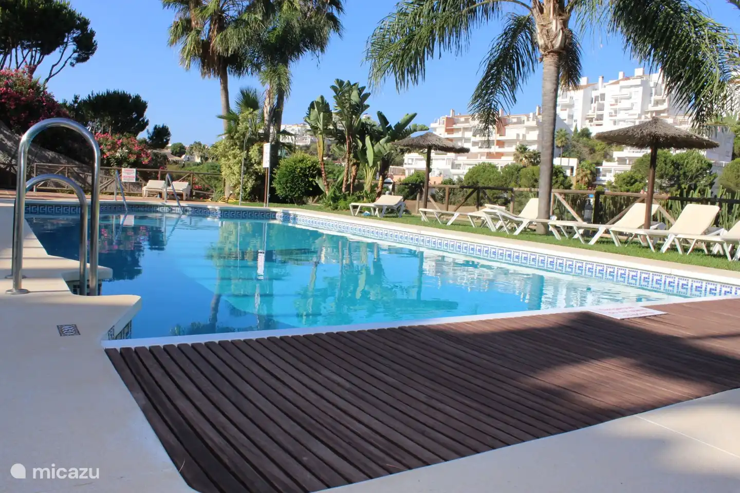 Piscina Comunitaria 1