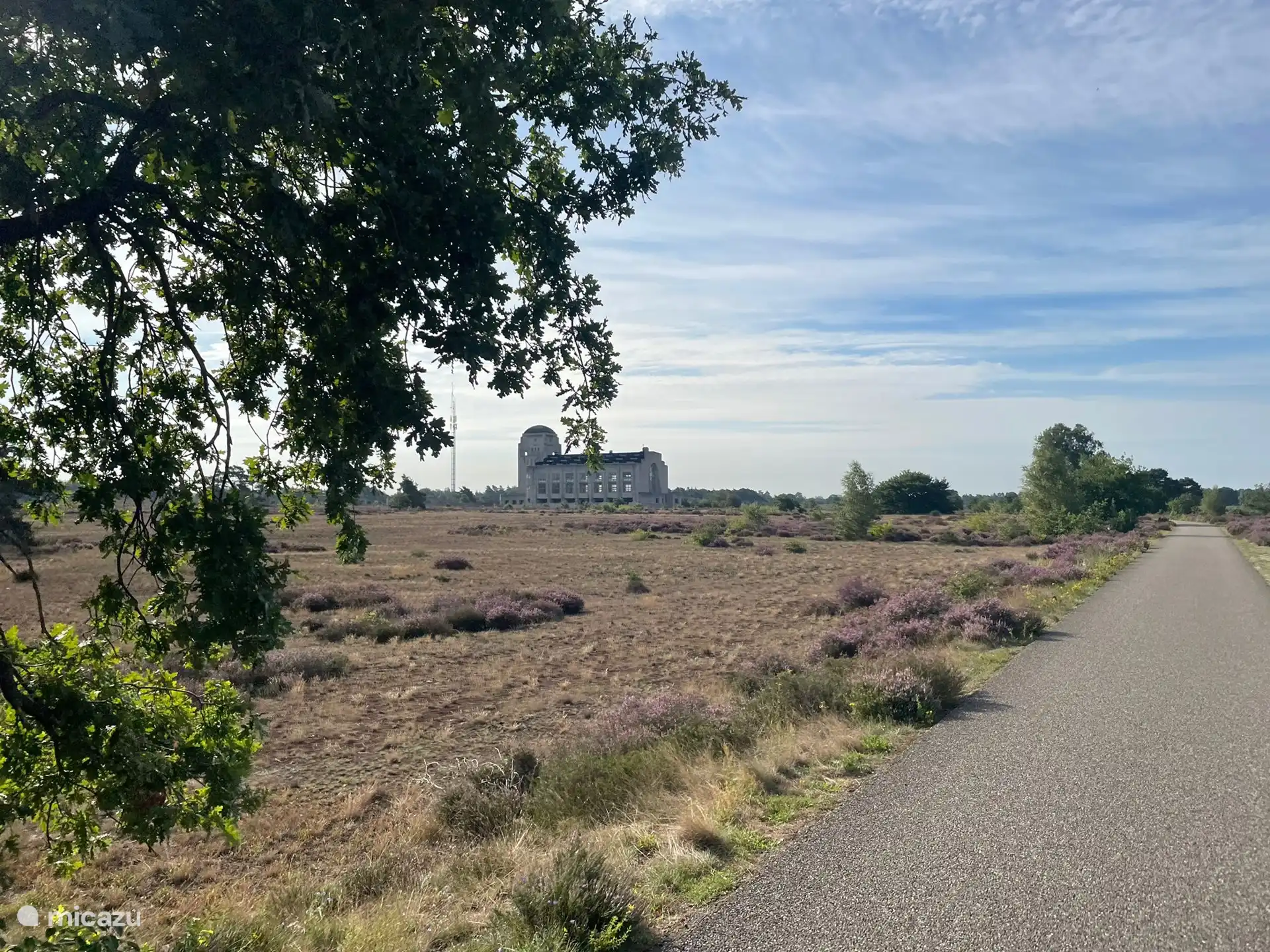 Radio Kootwijk (within walking and cycling distance)