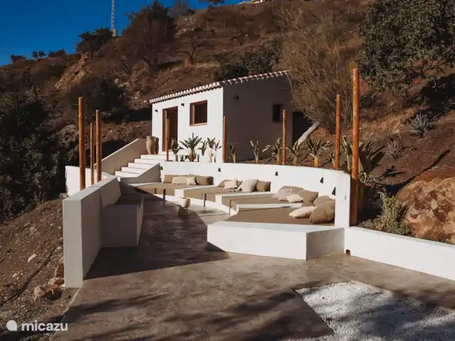 Finca Zennay Malaga  | Espagne, Andalousie, Canillas de Aceituno - finca Salon extérieur