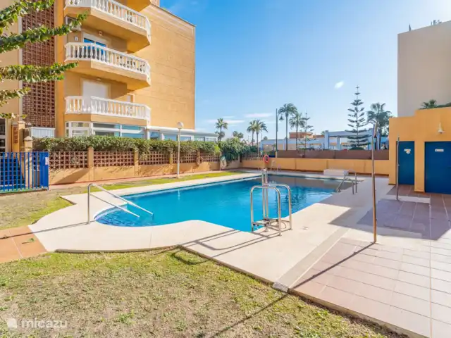 Casa Playa Guadalmar huren in Spanje, Costa del Sol, Málaga - appartement Het heerlijke zwembad is beschikbaar van juni tot eind september.