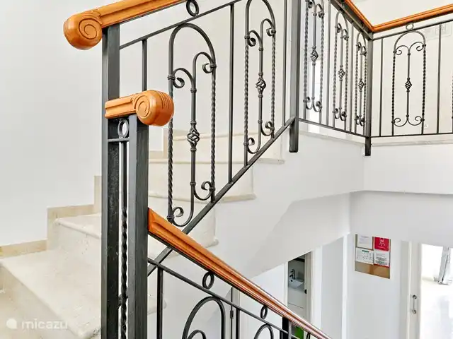 villa en España, Costa Blanca, Aspe – Butterfly Villa - piscina y parque infantil Escalera