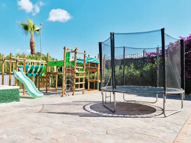 villa en España, Costa Blanca, Aspe – Butterfly Villa - piscina y parque infantil área de juegos