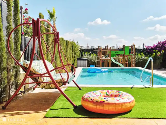 villa en España, Costa Blanca, Aspe – Butterfly Villa - piscina y parque infantil Piscina 8 x 4 metros