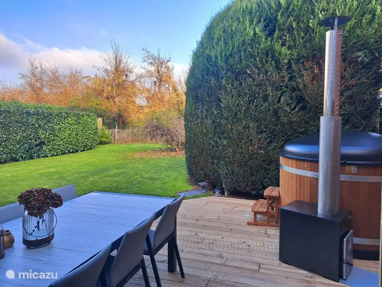 Terrasse + Whirlpool