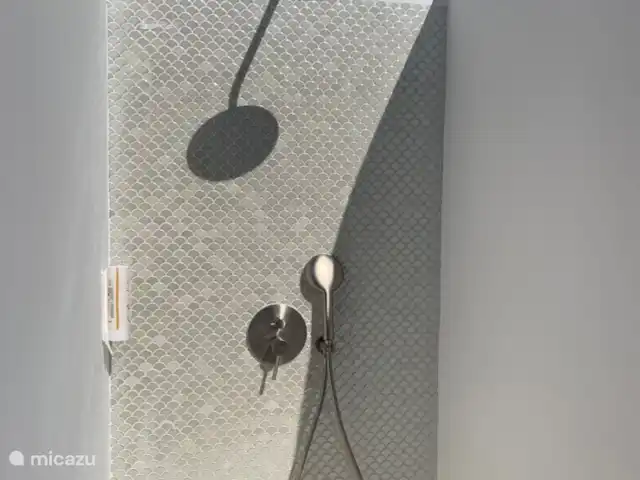 Villa Mero - Benissa Costa | Moraira | Espagne, Costa Blanca, Benissa - villa Douche extérieure Villa Mero.
Il y a aussi des toilettes extérieures séparées