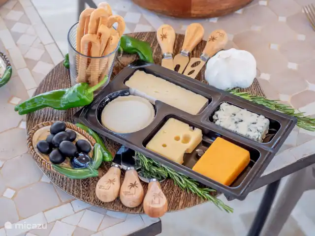 Villa Mero - Benissa Costa | Moraira | Espagne, Costa Blanca, Benissa - villa Dégustez les délicieuses spécialités de la Costa Blanca.
De nombreux restaurants, une dégustation de vin ou un chef à domicile qui vous surprendra culinairement. Les possibilités sont infinies.