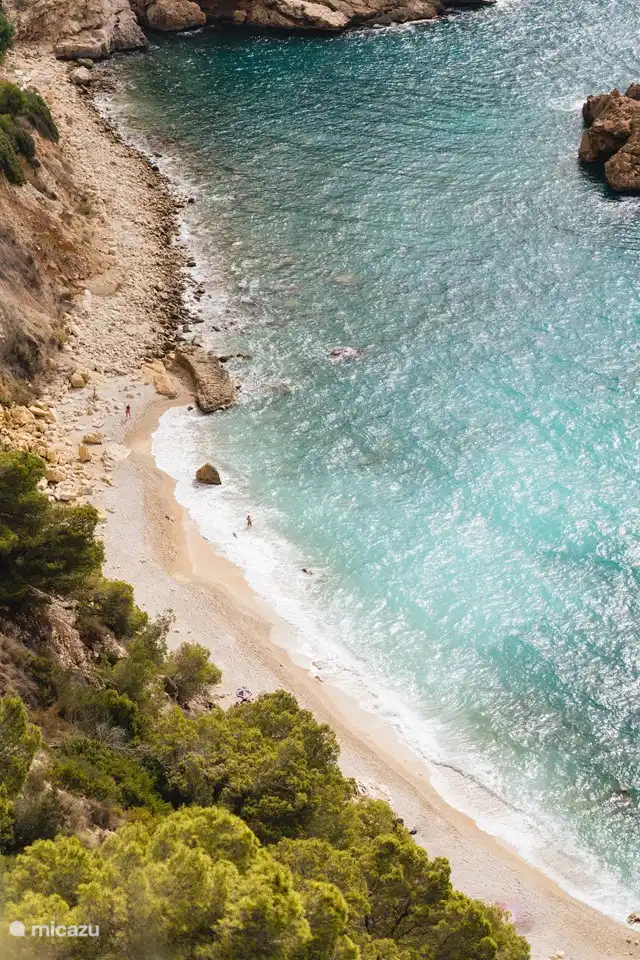 Cala Ambolo