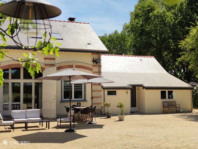 Holiday home in France, Loire, Brion –  gîte / cottage Le Petit Verger - Chateau la Mothaye