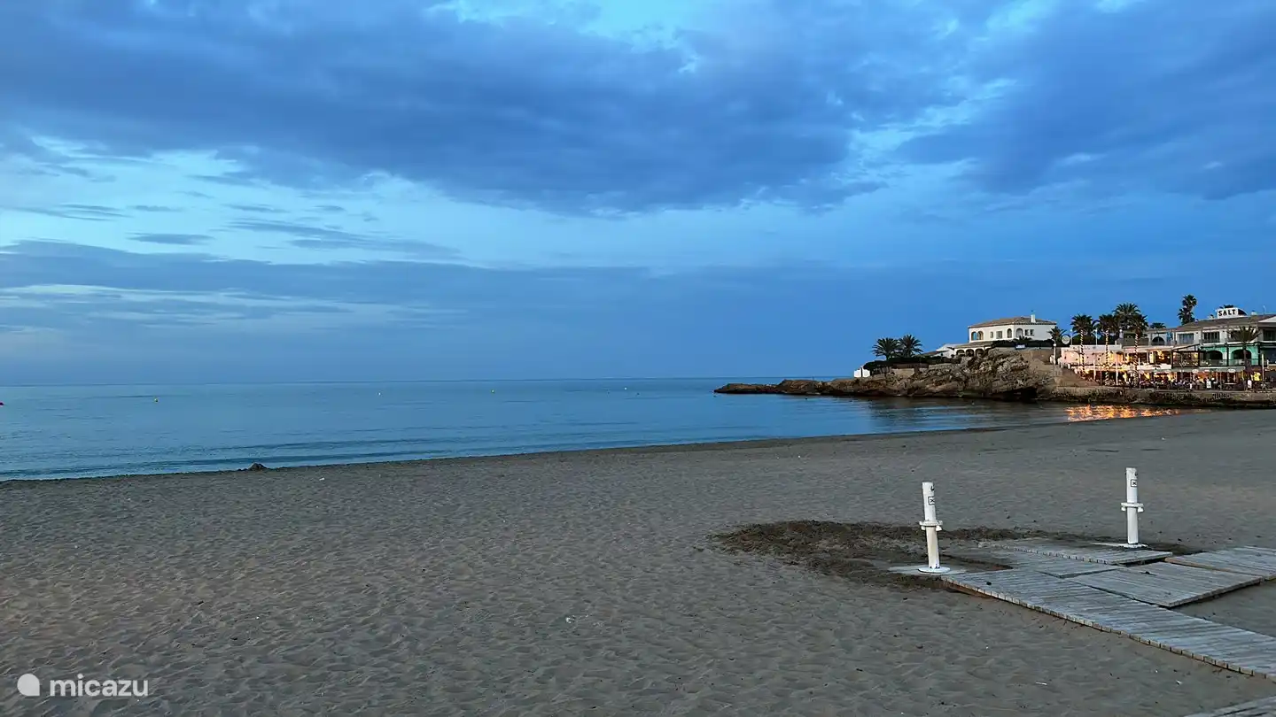 Arenalbeach bei Nacht Javea