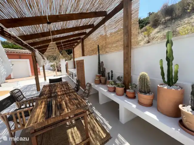 Casa de Verano huren in Spanje, Costa Blanca, Busot - bungalow Een heerlijk doorkijkje....