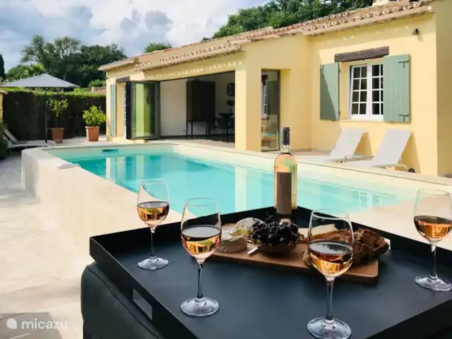 La Petite Villa Amarilla en Francia, Costa Azul, Grimaud - casa vacacional La Petite Villa Amarilla en Francia, Costa Azul, Grimaud - casa vacacional
