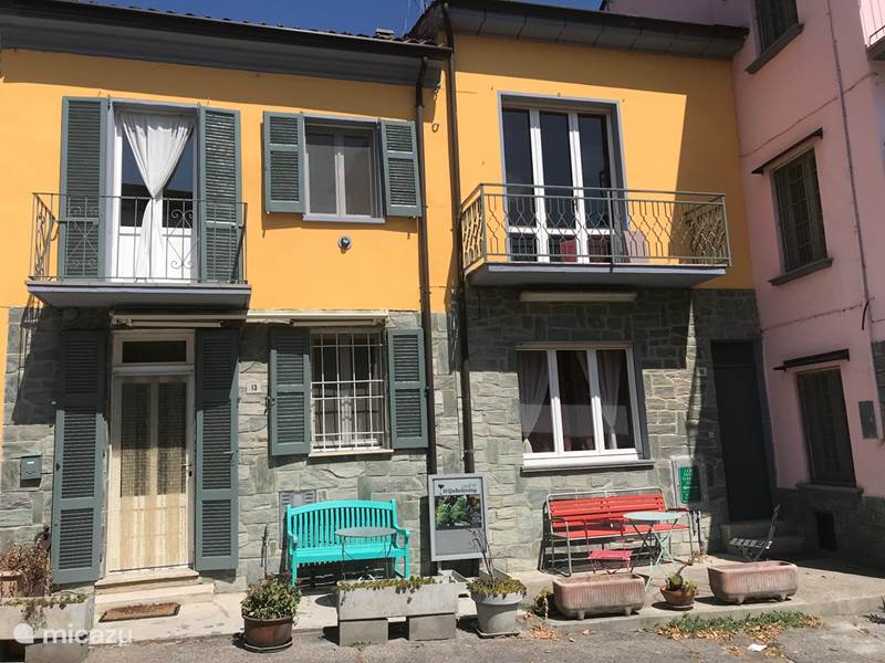 Ferienwohnung Italien, Lombardei, Mornico Losana Appartement Wohnung geschnitten und rasiert