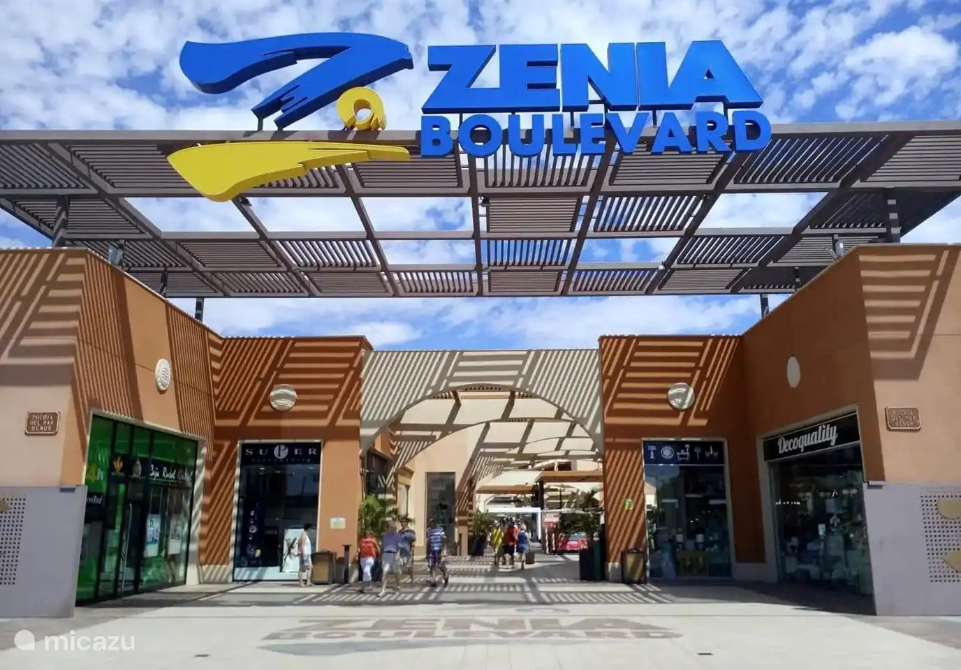 The shopping paradise of the Costa Blanca!!