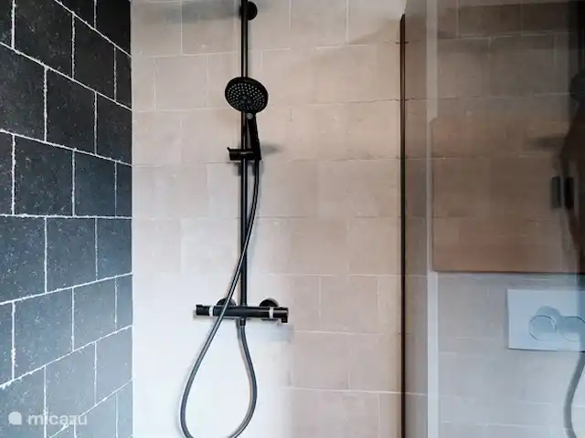 Chalet D'un Ami en Bélgica, Ardenas, Heure - chalet Baño