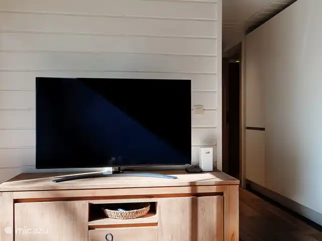 Chalet D'un Ami en Bélgica, Ardenas, Heure - chalet TELEVISOR