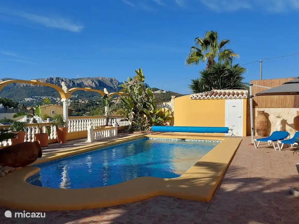 Toilettes extérieures