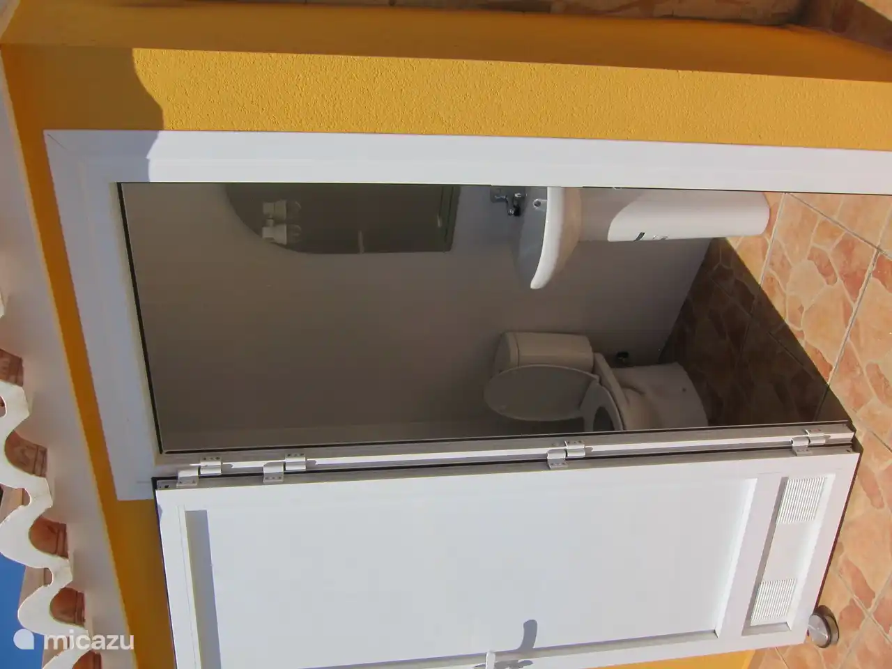 Toilettes extérieures