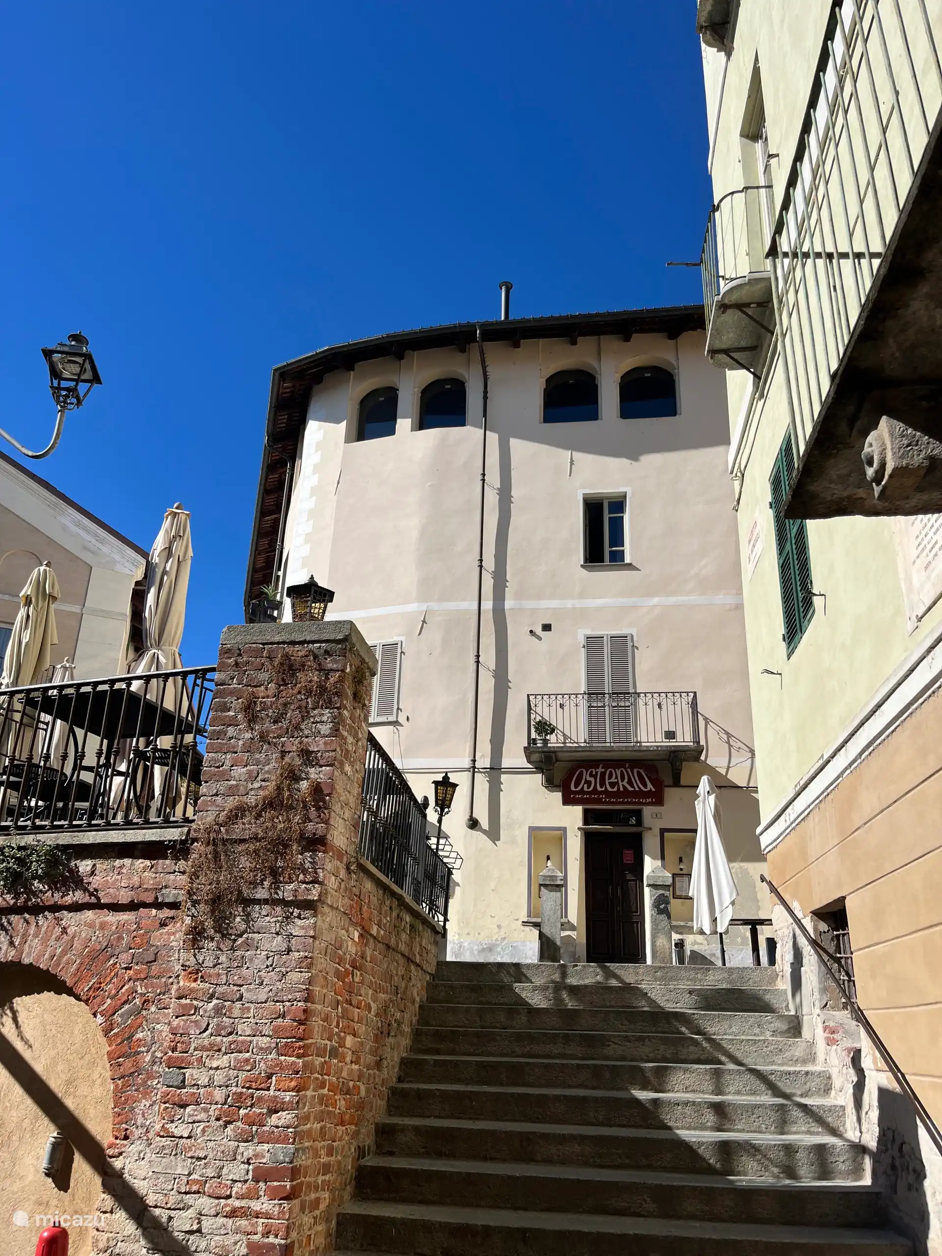 Ville de Saluzzo à 15 minutes