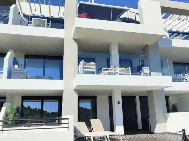 Luxe appartement met groot balkon huren in Spanje, Costa del Sol, Mijas Costa - appartement