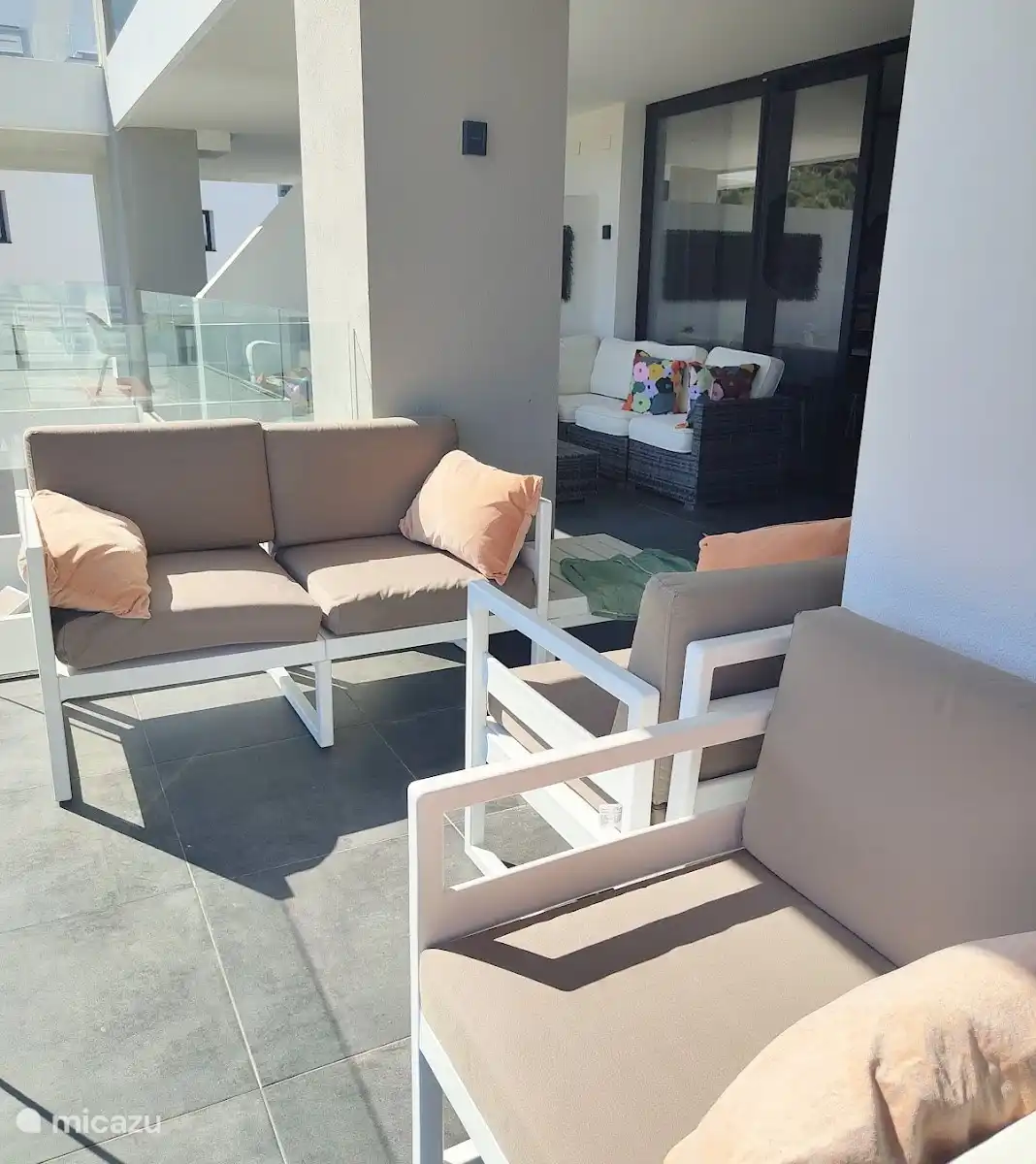 Luxe appartement met groot balkon in Costa del Sol boek je voordelig ...