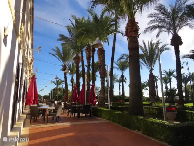 Casa Calida | Espagne, Costa Cálida, Sucina - appartement Terrasse du restaurant du resort pour une délicieuse cocina espagnole pour le petit-déjeuner, le déjeuner et le dîner.