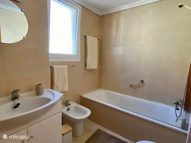 Location de Vacances Espagne, Costa Blanca, Jávea, appartement - Chez Anne Salle de bain attenante suite parentale