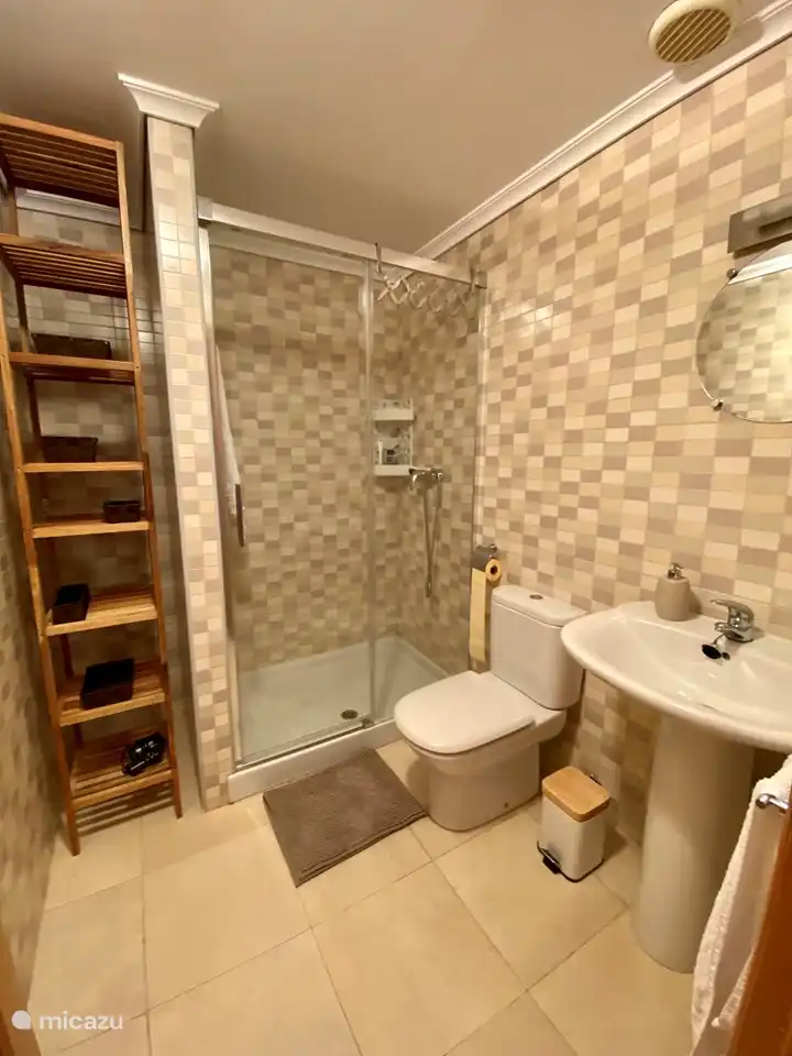Salle de douche chambre double et enfants