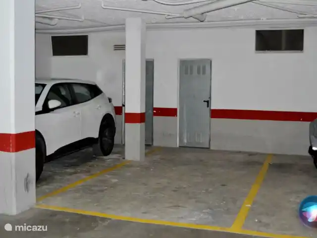 Location de Vacances Espagne, Costa Blanca, Jávea, appartement - Chez Anne Place de parking en sous-sol et sécurisée