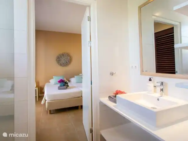 Boca Gentil | appartement côté baie 6 | Curaçao, Banda Ariba (est), Vista Royal - appartement Chambre 1 avec salle de bain privée