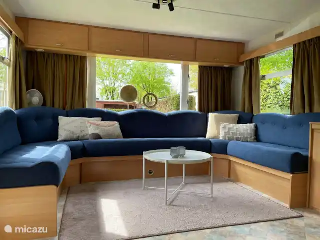 stacaravan huren in Nederland, Overijssel, Rheezerveen – Havik 90 - Camping de Klimberg Woonkamer