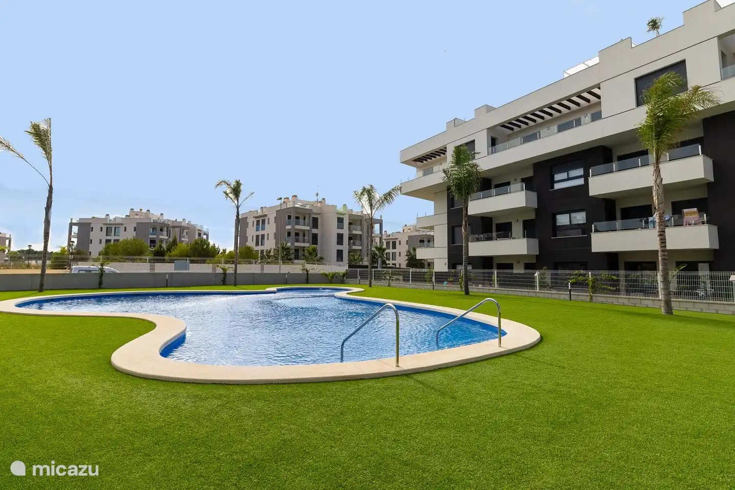 Casa Costa en España, Costa Blanca, Orihuela Costa - Apartamento