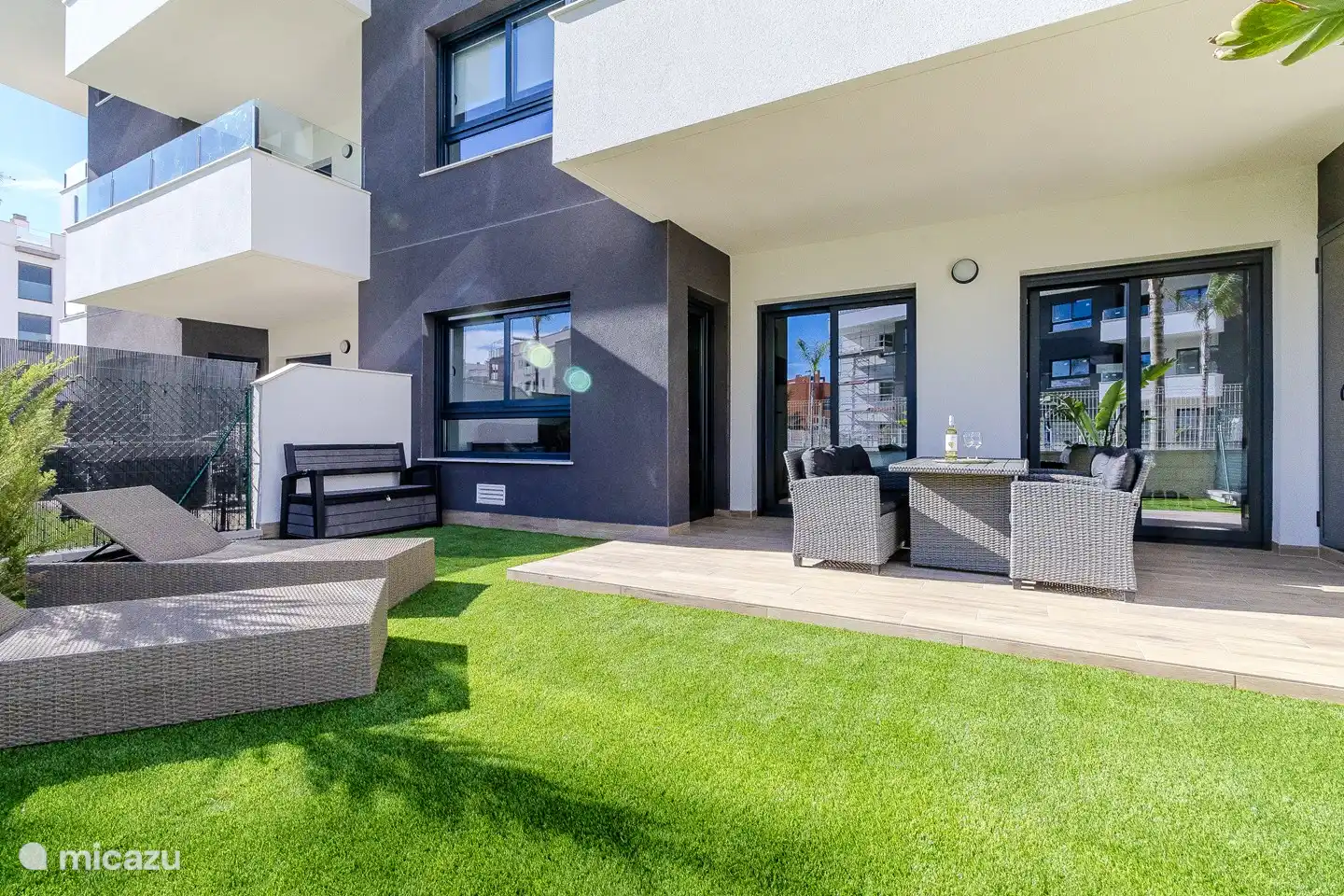 Casa Costa en España, Costa Blanca, Orihuela Costa - Apartamento