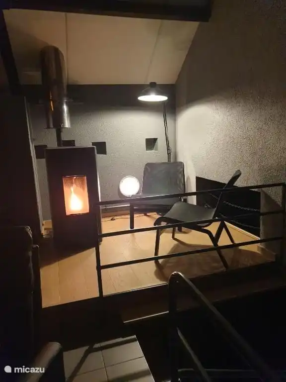 Unsere supergemütliche Sitzecke/Leseecke mit Pelletofen