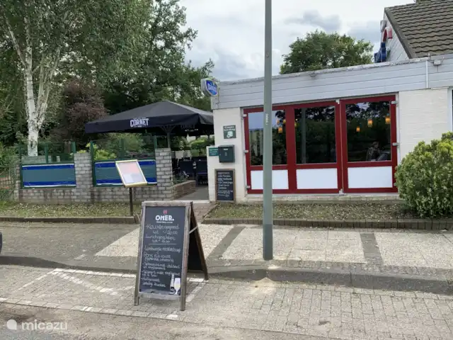 Vakantiehuis ontdek Zuid-Limburg huren in Nederland, Limburg, Simpelveld - vakantiehuis Restaurant in het park