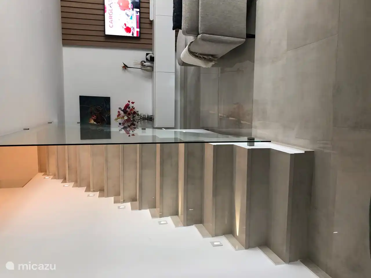 escalier avec éclairage pour les soirées